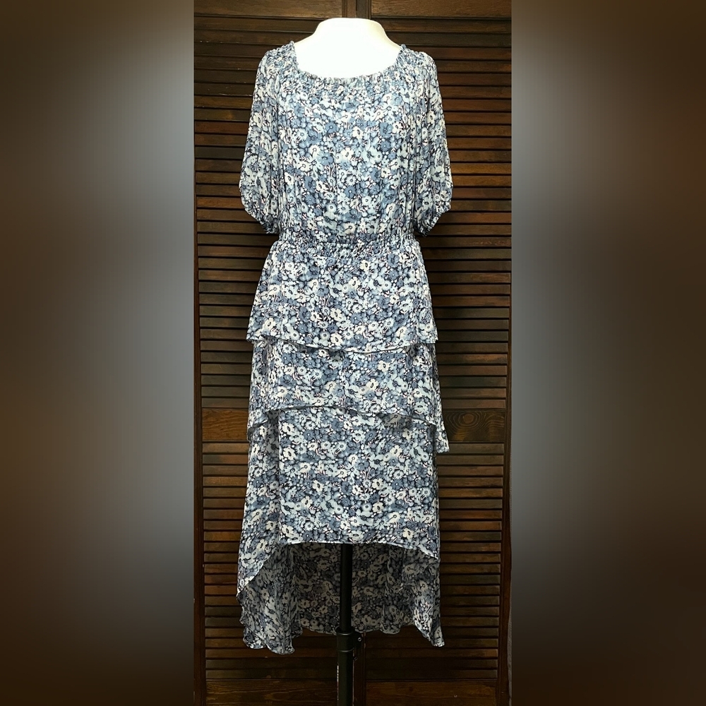 Vince Camuto Asymmetrical Hem Blue and White Floral Dress, Size Small - Picture 3 of 4